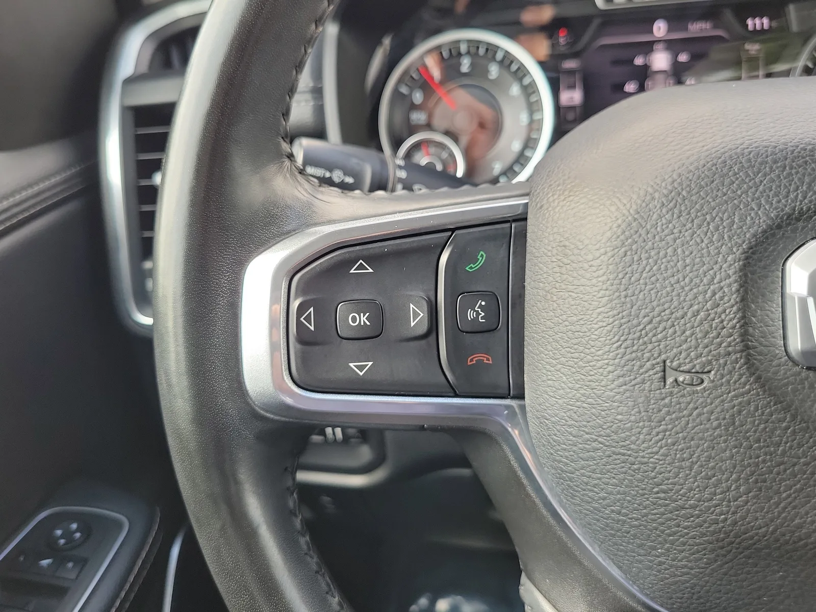 2022 RAM 1500 Laramie photo 19