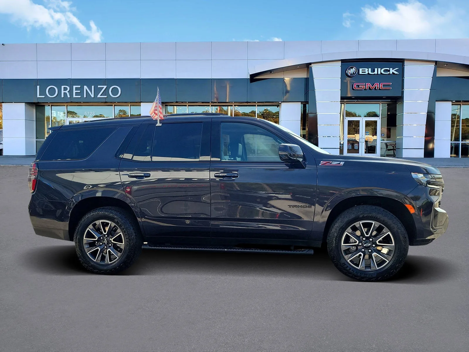 2024 Chevrolet Tahoe Z71 photo 4