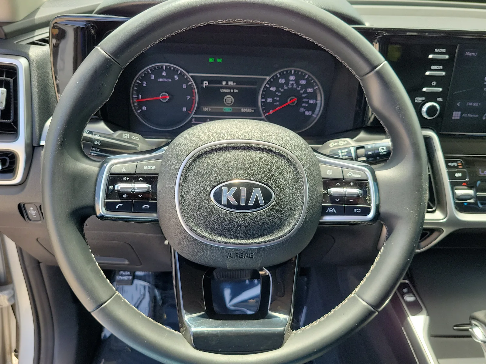 2021 Kia Sorento S photo 26