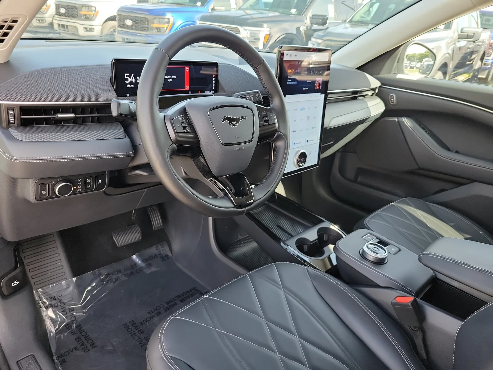 2024 Ford Mustang Mach-E Select photo 9