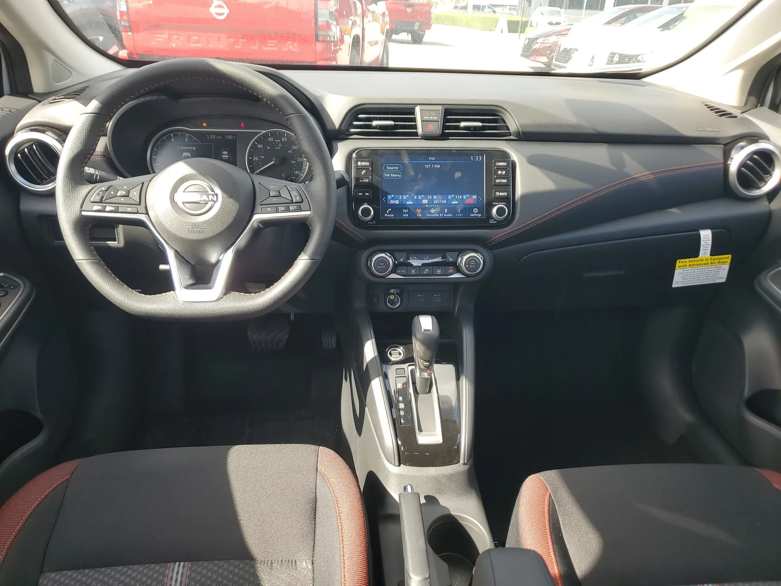 2025 Nissan Versa SR photo 15