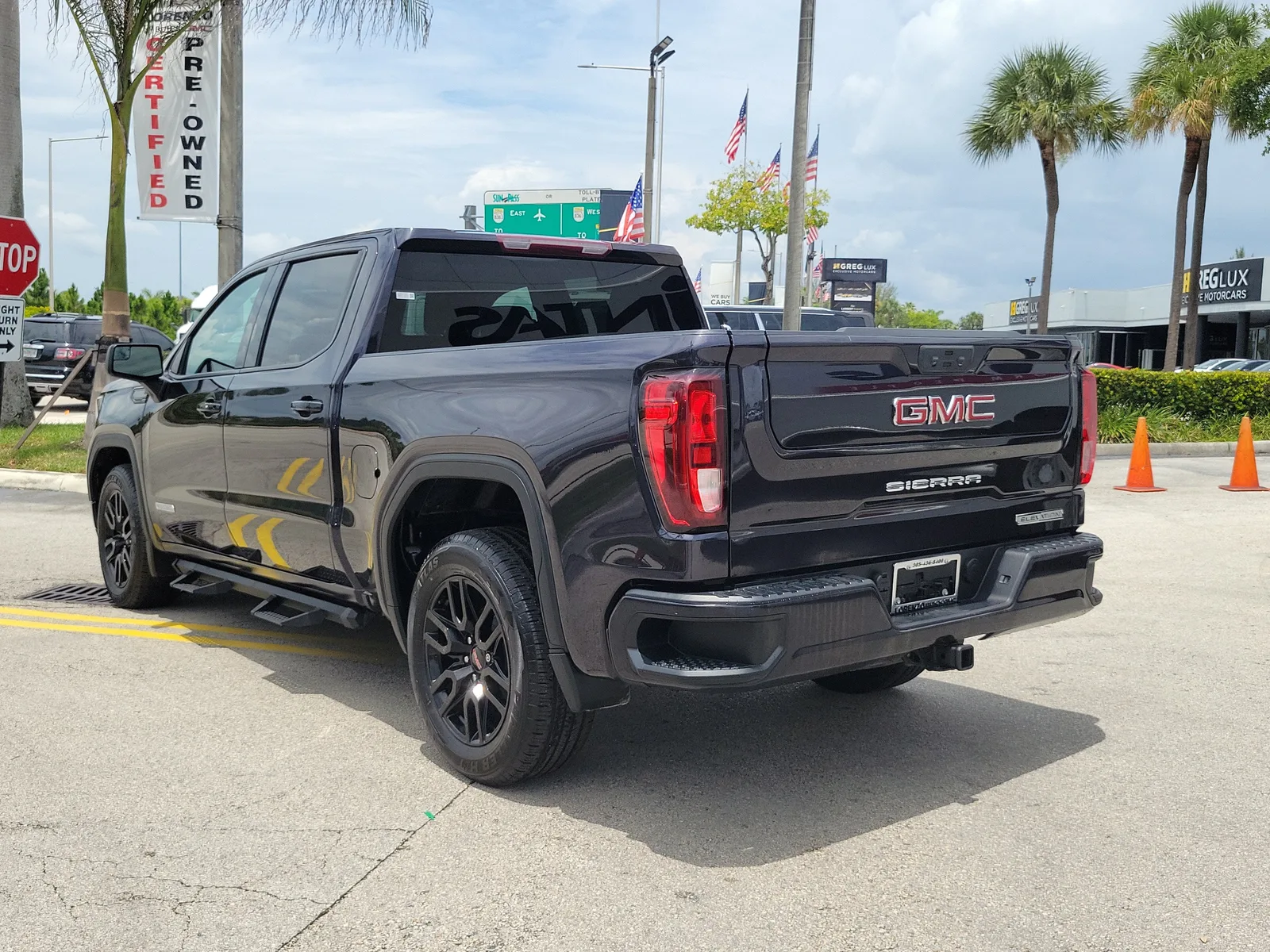 2023 GMC Sierra 1500 Elevation photo 7