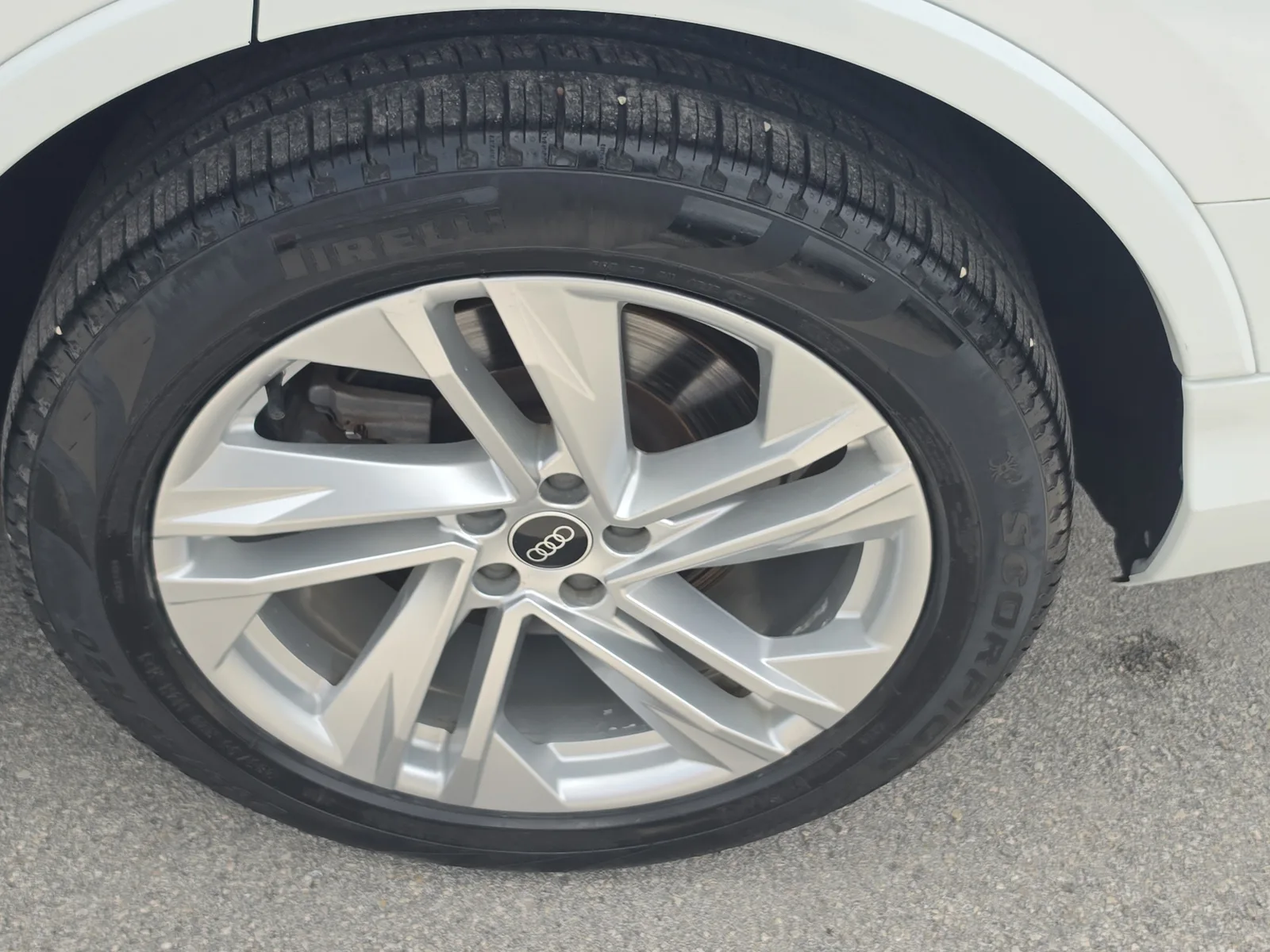2021 Audi Q7 Premium Plus photo 25