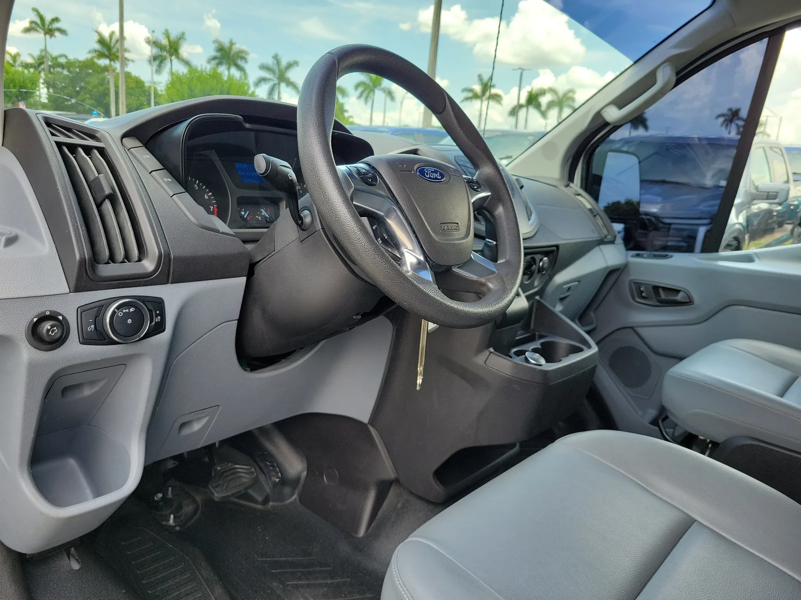 2019 Ford Transit Van Base photo 7