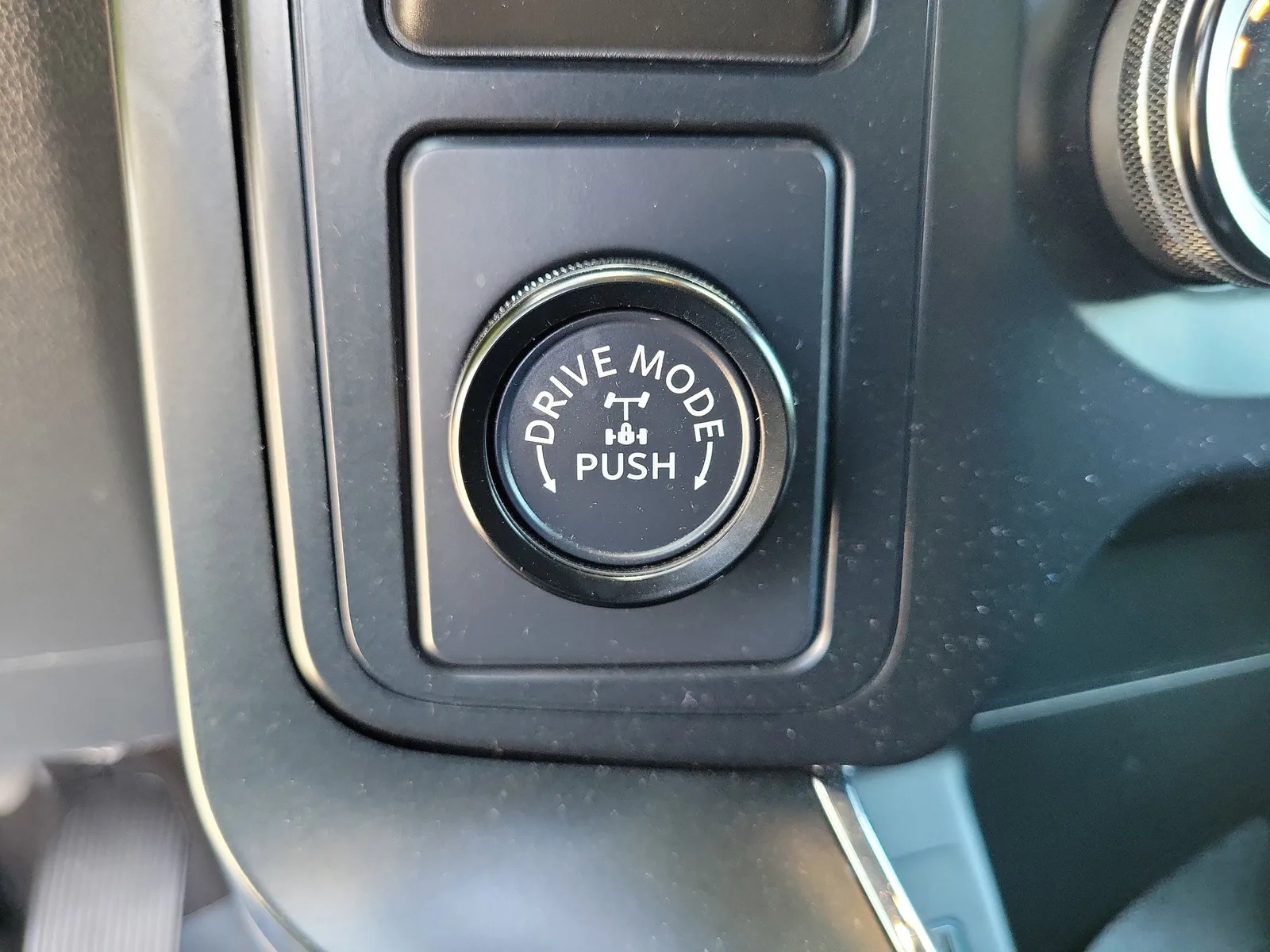 2023 Ford F-150 XL photo 30
