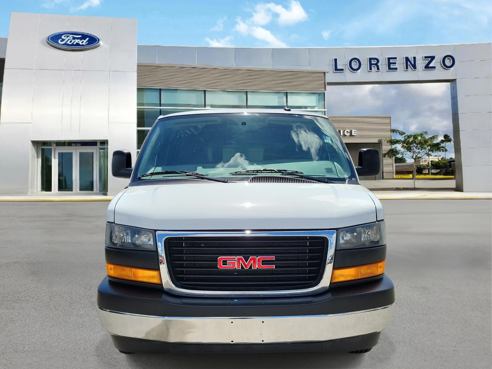 2024 GMC Savana Cargo Van Work Van photo 2