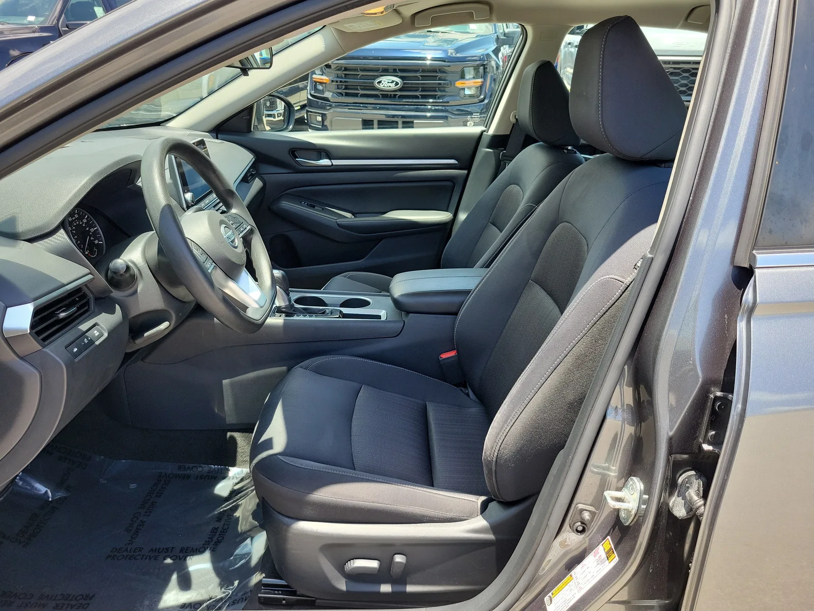 2022 Nissan Altima 2.5 SV photo 16