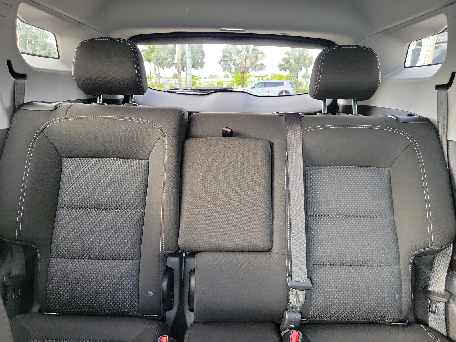 2023 GMC Terrain SLE photo 14