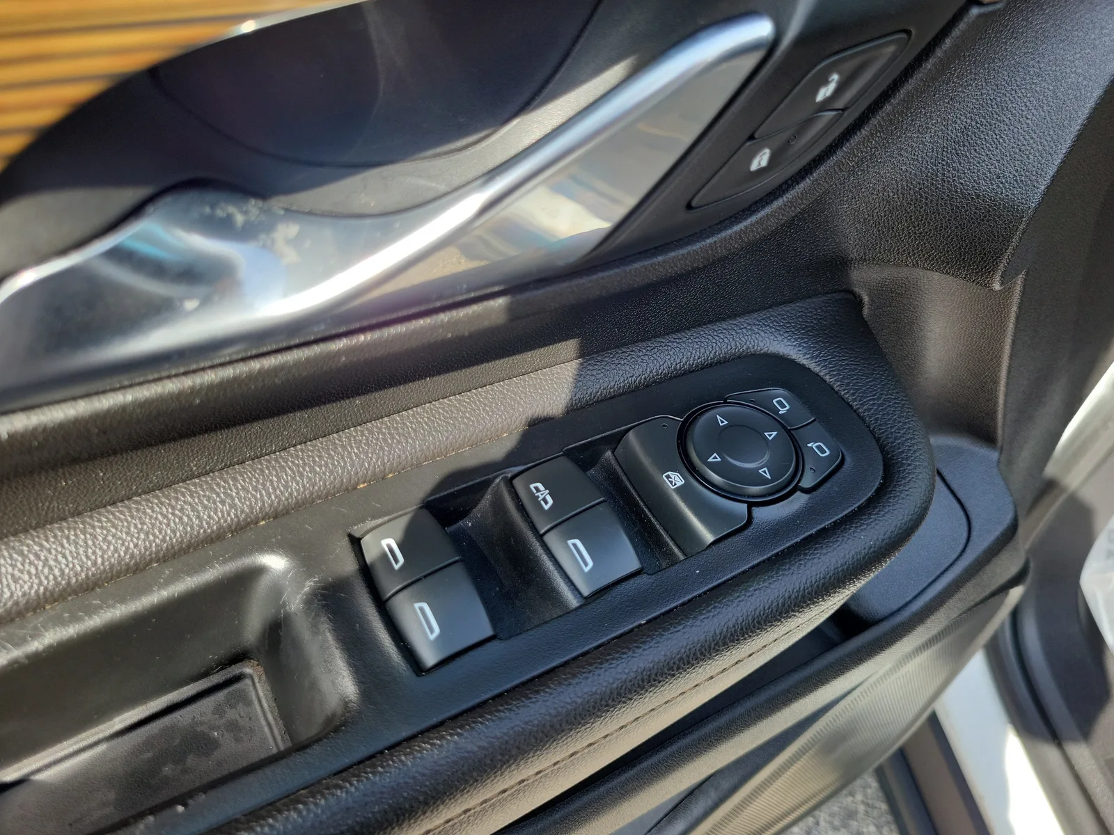 2020 GMC Terrain SLE photo 23