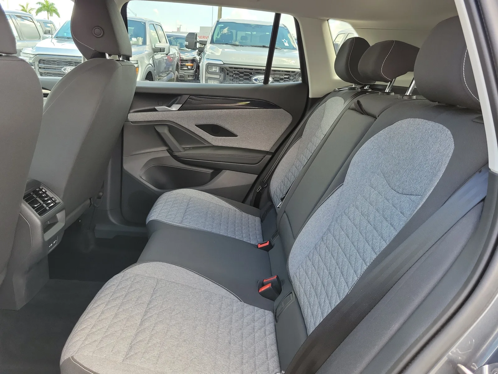 2025 Volkswagen Tiguan S photo 19