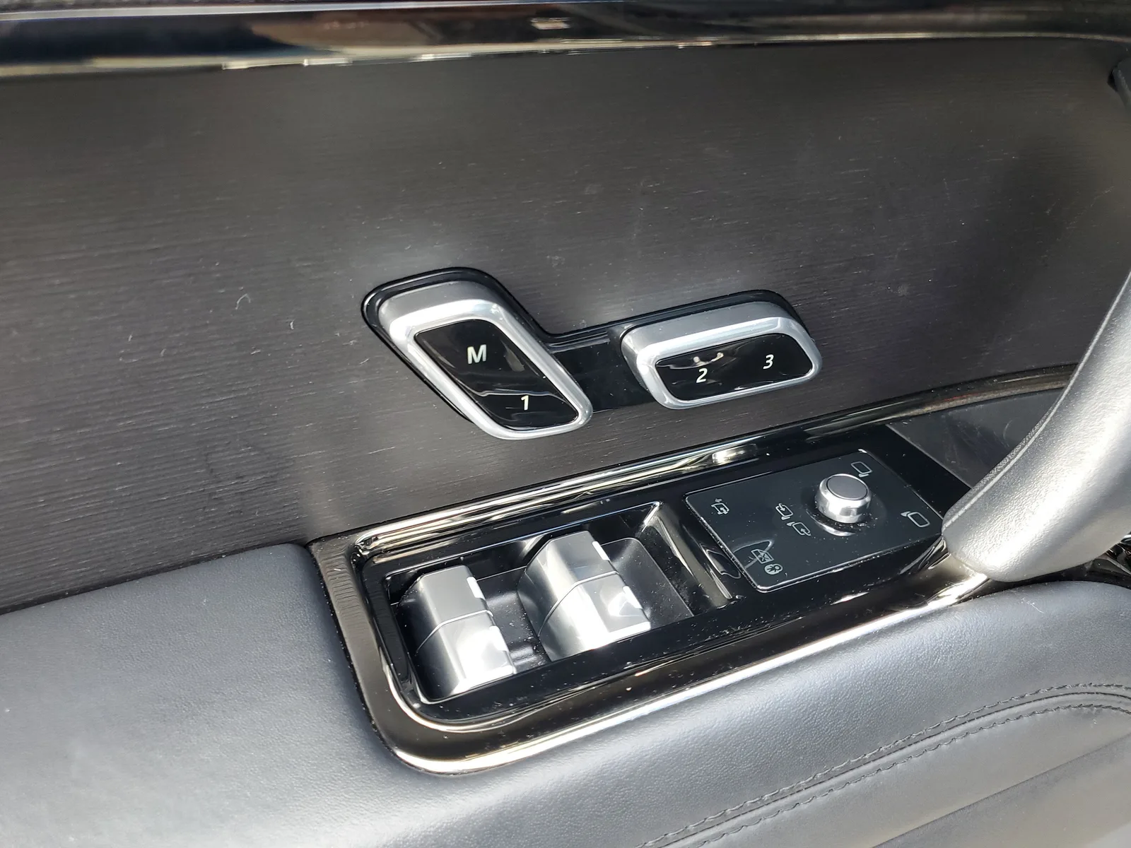 2024 Land Rover Range Rover Sport Dynamic SE photo 27
