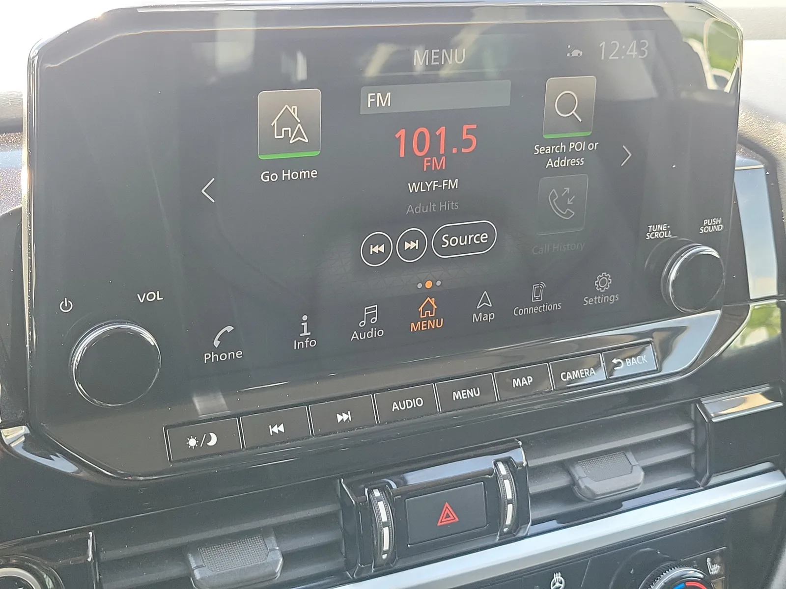 2022 Nissan Pathfinder SL photo 23