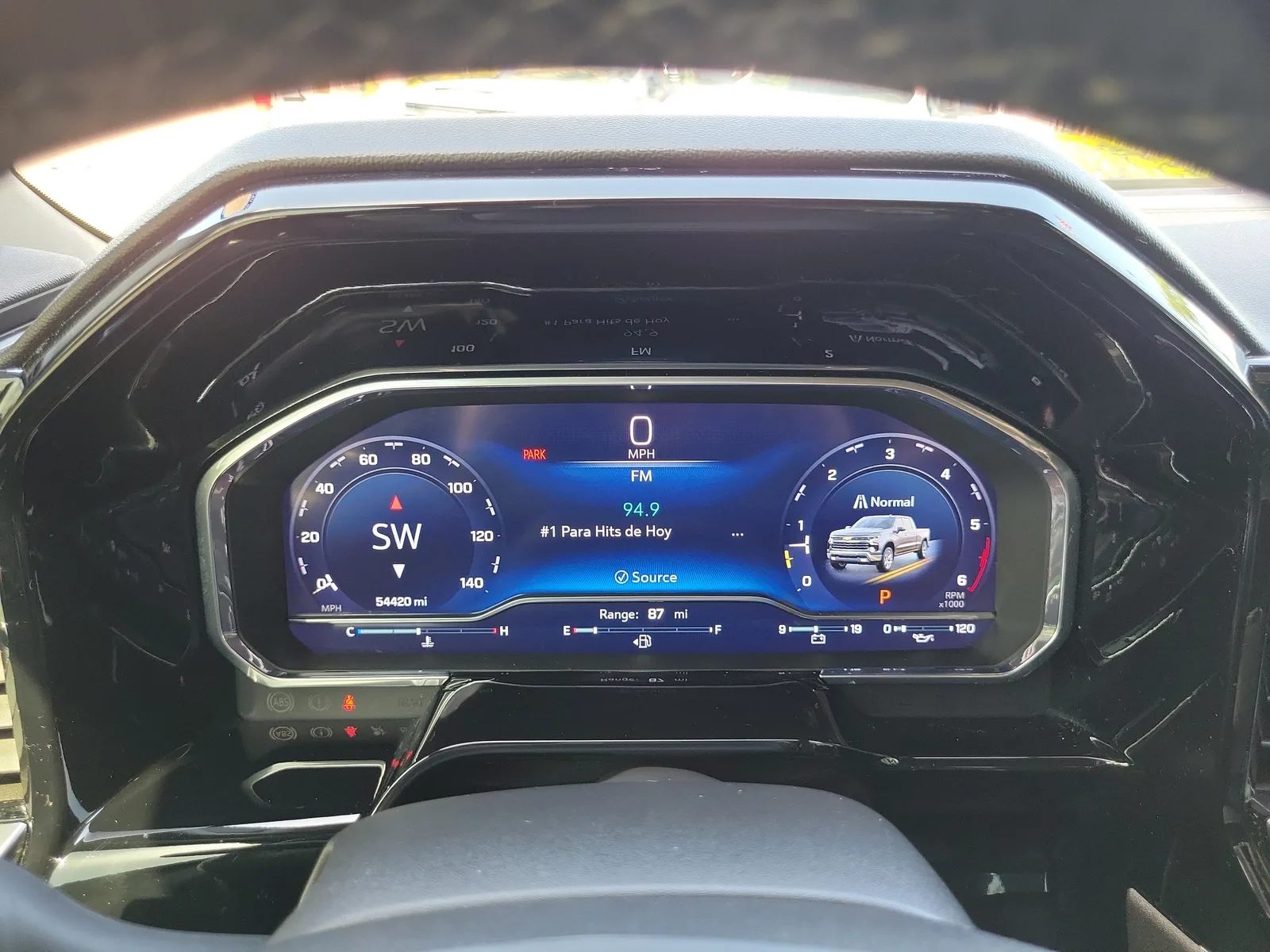 2024 Chevrolet Silverado 1500 RST photo 22