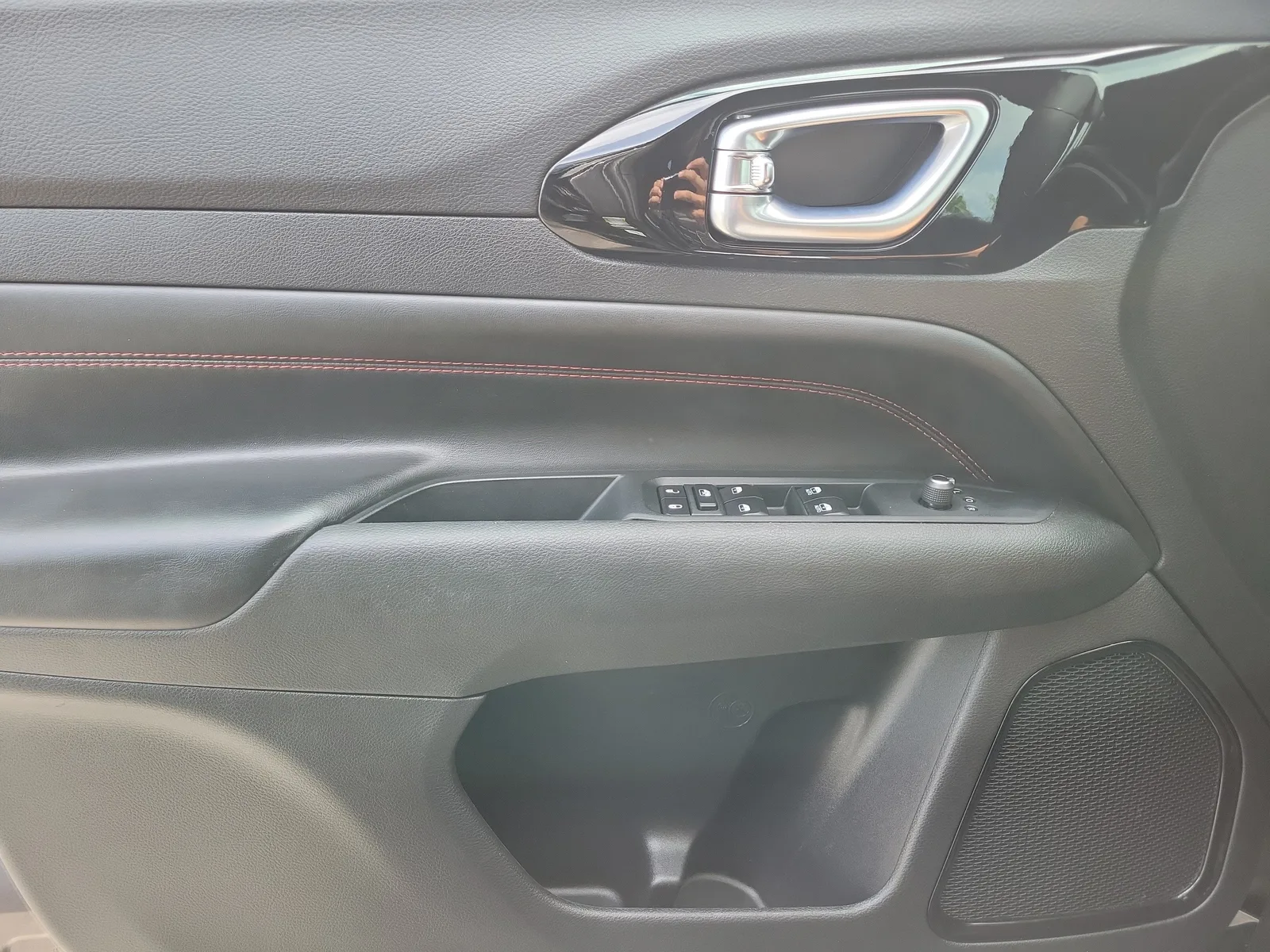 2023 Jeep Compass Trailhawk photo 27
