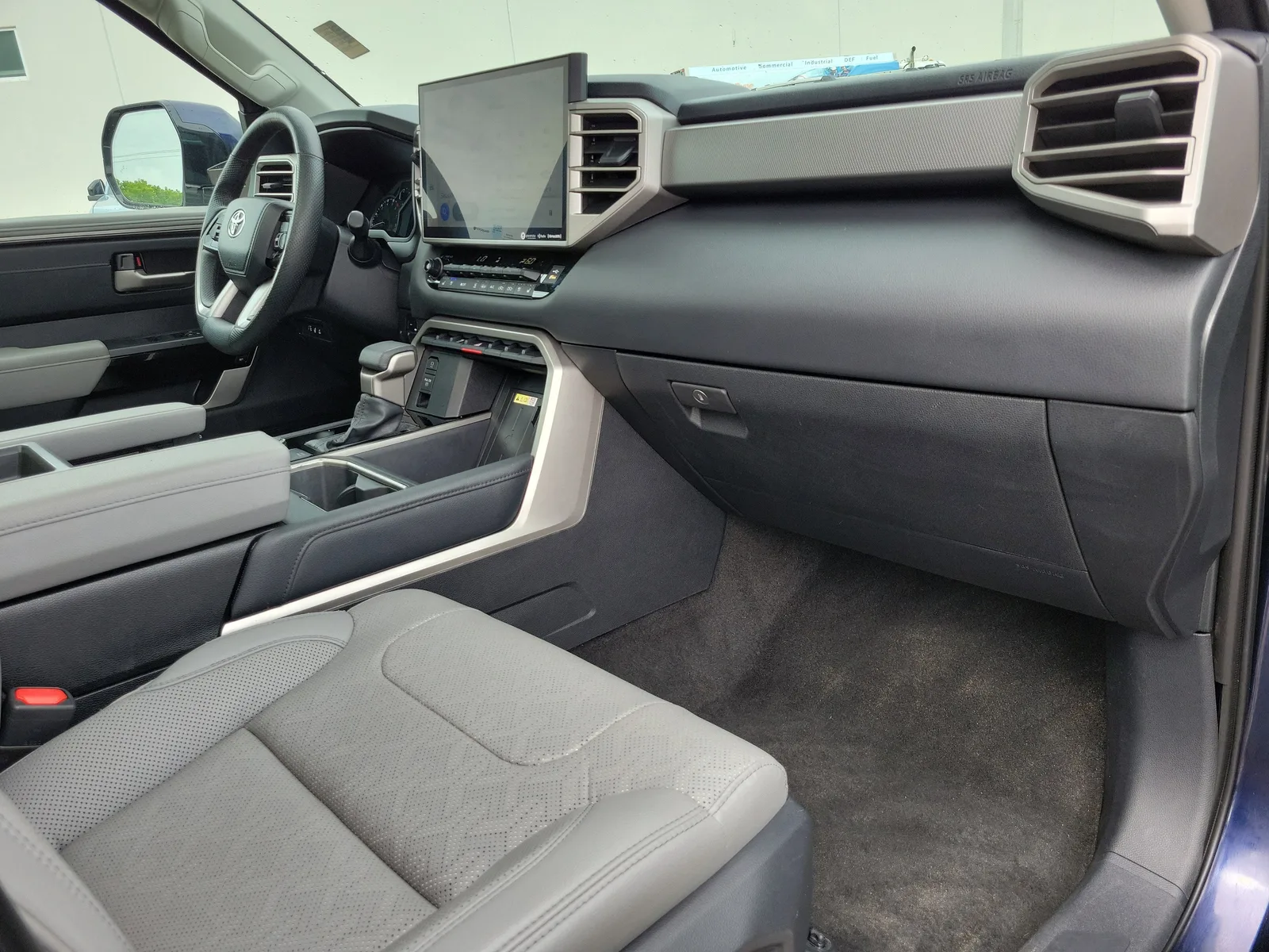 2023 Toyota Tundra 2WD Limited photo 27