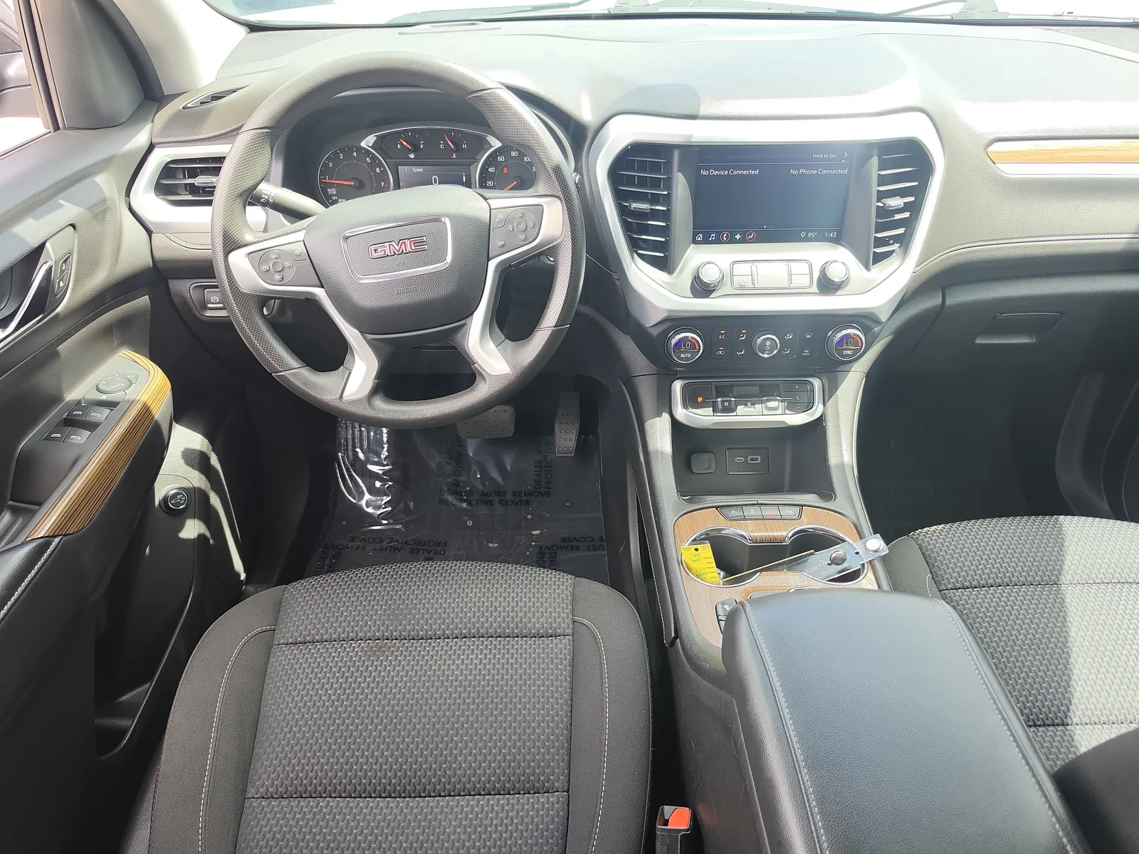 2022 GMC Acadia SLE photo 14