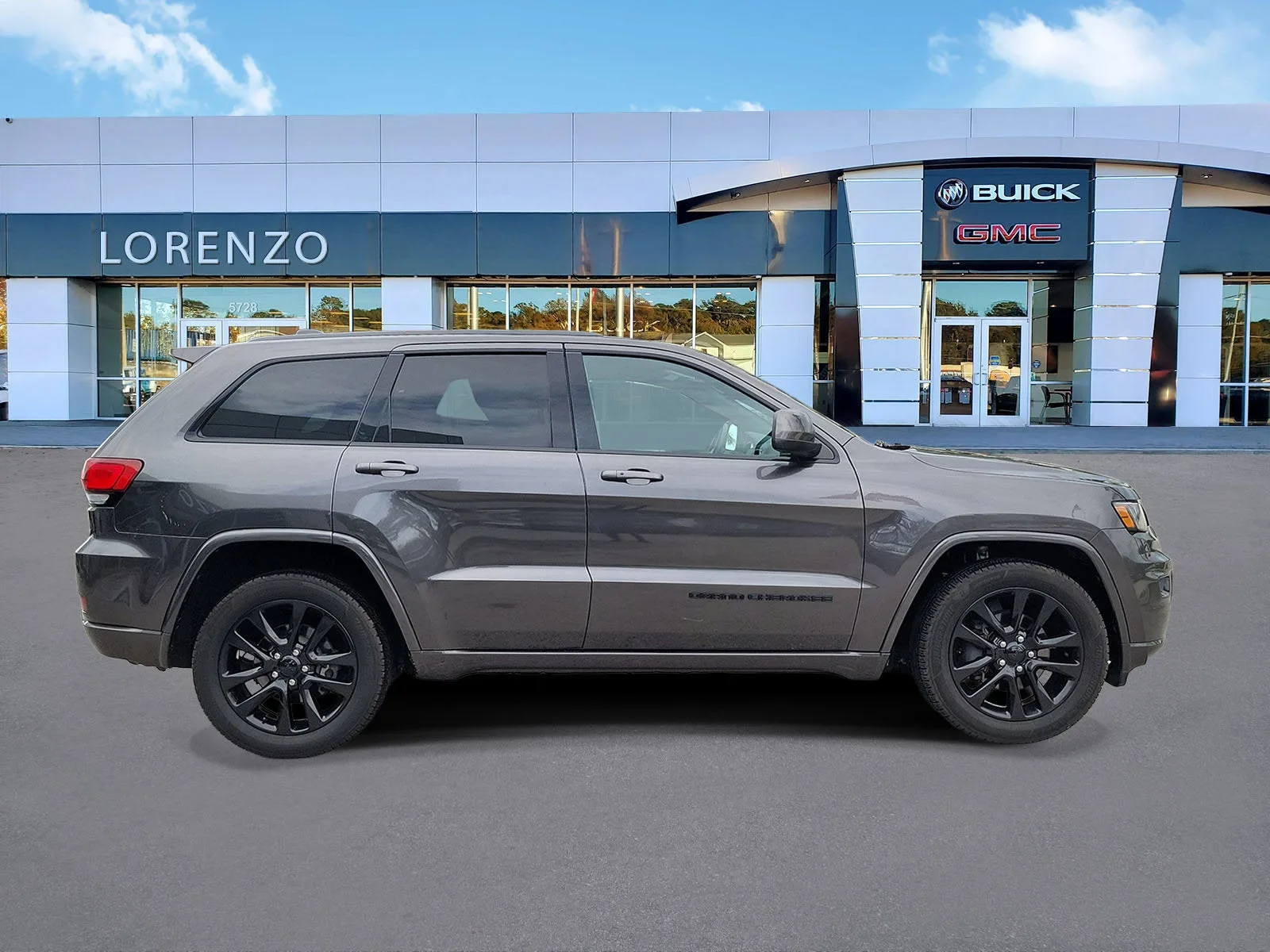 2019 Jeep Grand Cherokee Altitude photo 4