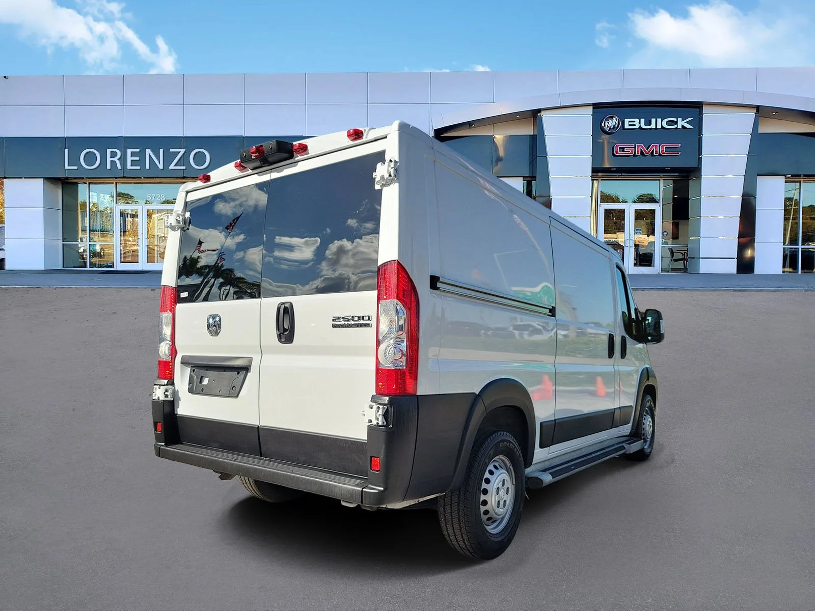2025 RAM ProMaster Cargo Van Tradesman photo 5