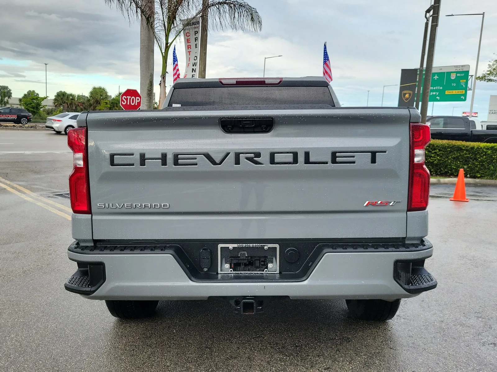 2024 Chevrolet Silverado 1500 RST photo 6