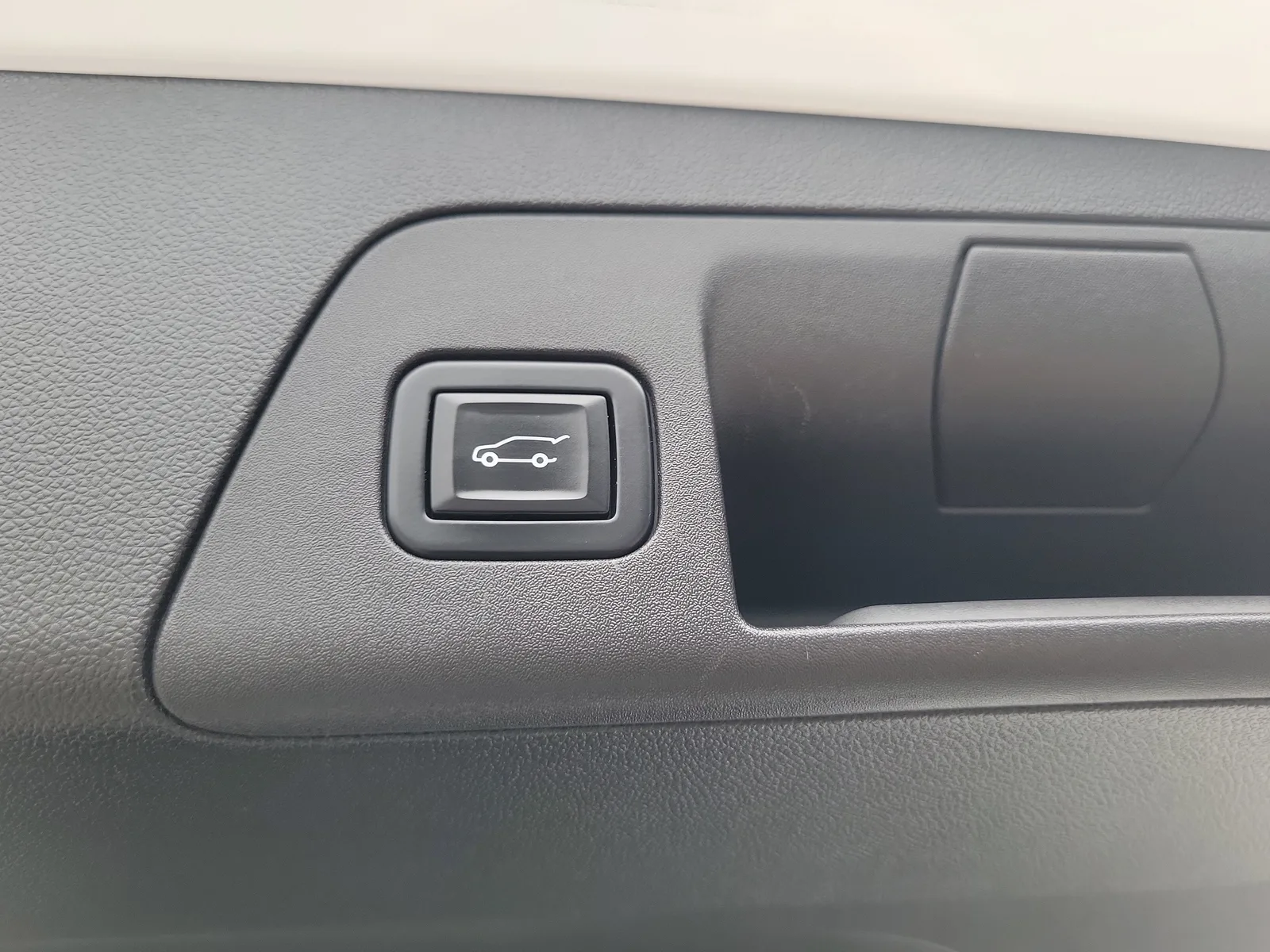 2022 Buick Envision Preferred photo 16