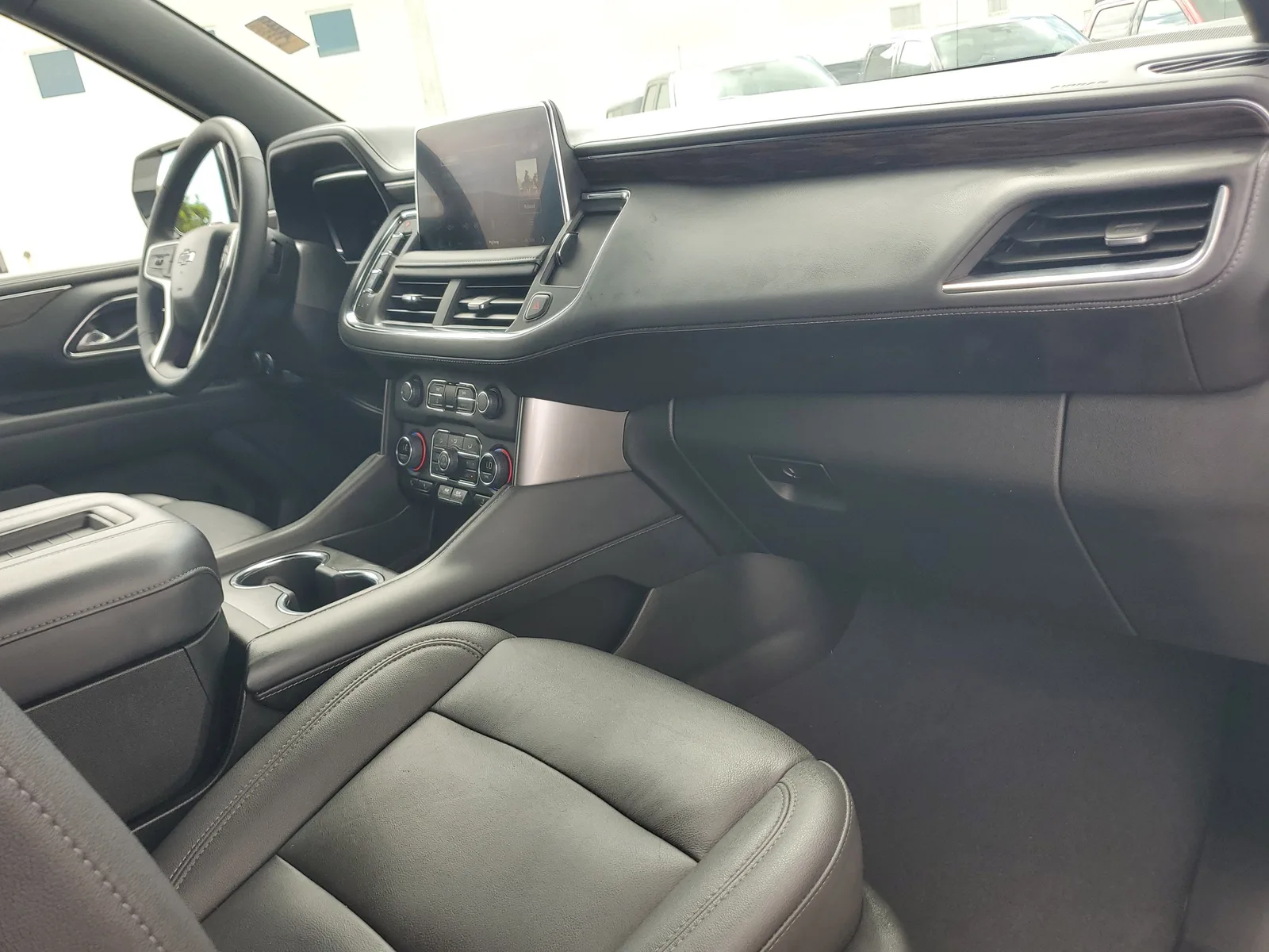 2023 Chevrolet Suburban Z71 4WD photo 20