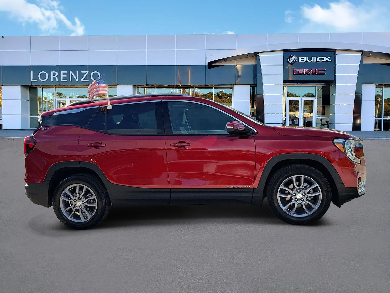 2024 GMC Terrain SLT photo 4
