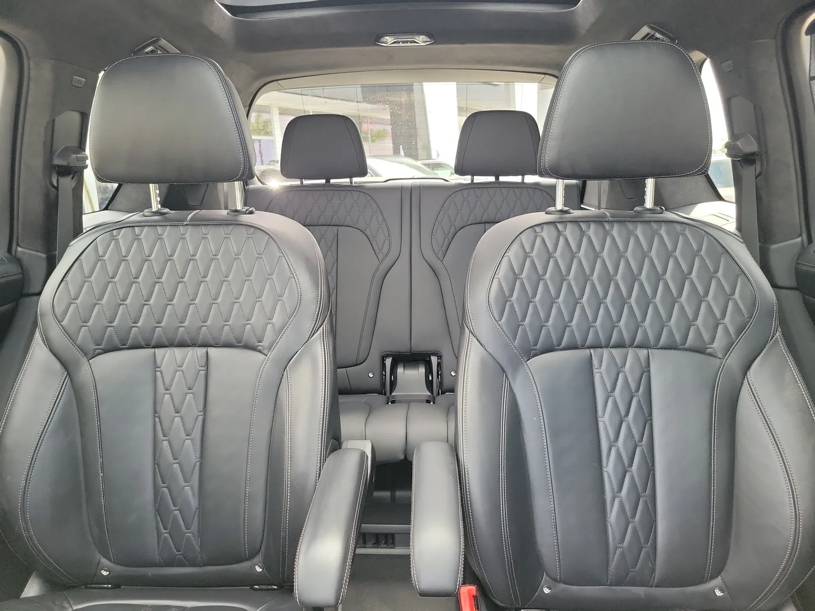 2022 BMW X7 M50i photo 32