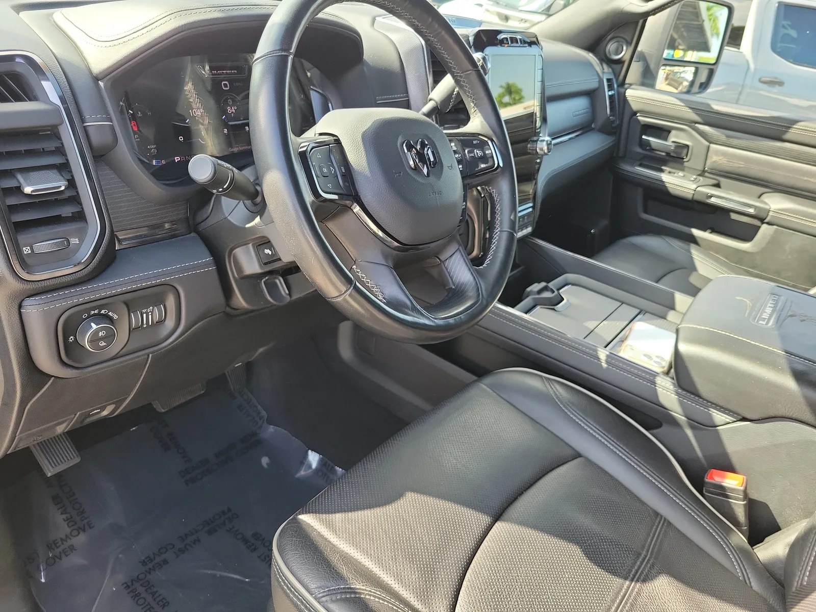 2024 RAM 3500 Limited 4WD Diesel photo 7