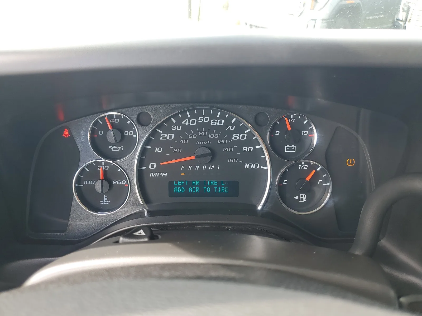 2020 Chevrolet Express Passenger 3500 1LT photo 29