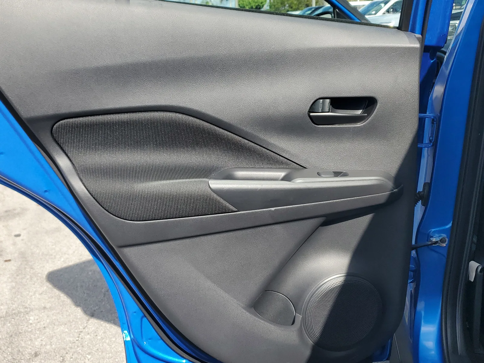 2023 Nissan Kicks S photo 27