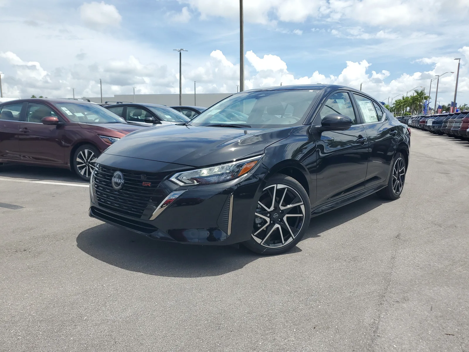 2025 Nissan Sentra SR photo 26