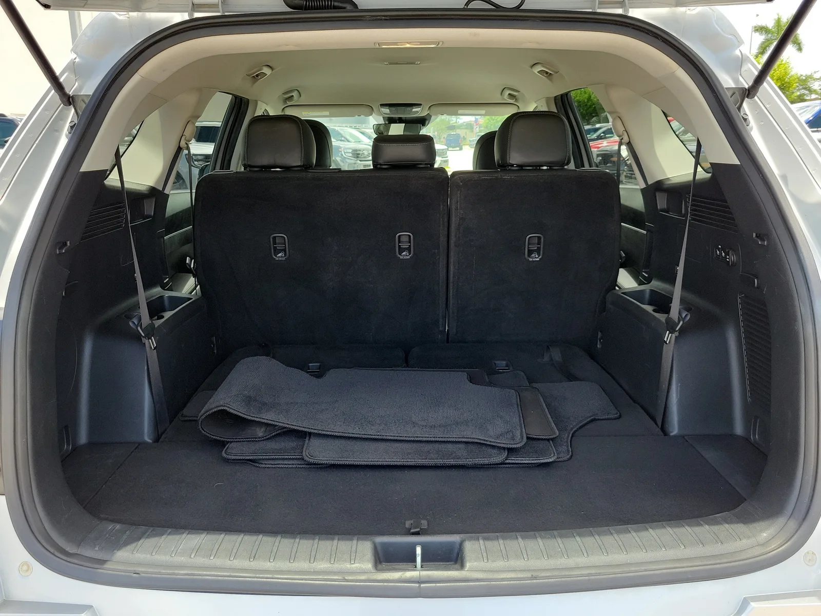 2021 Kia Sorento S photo 11