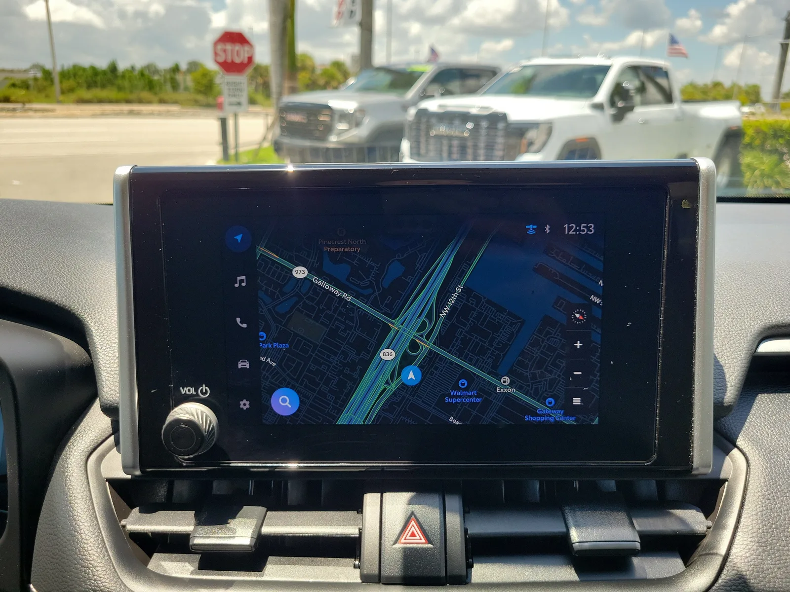 2024 Toyota RAV4 XLE photo 10