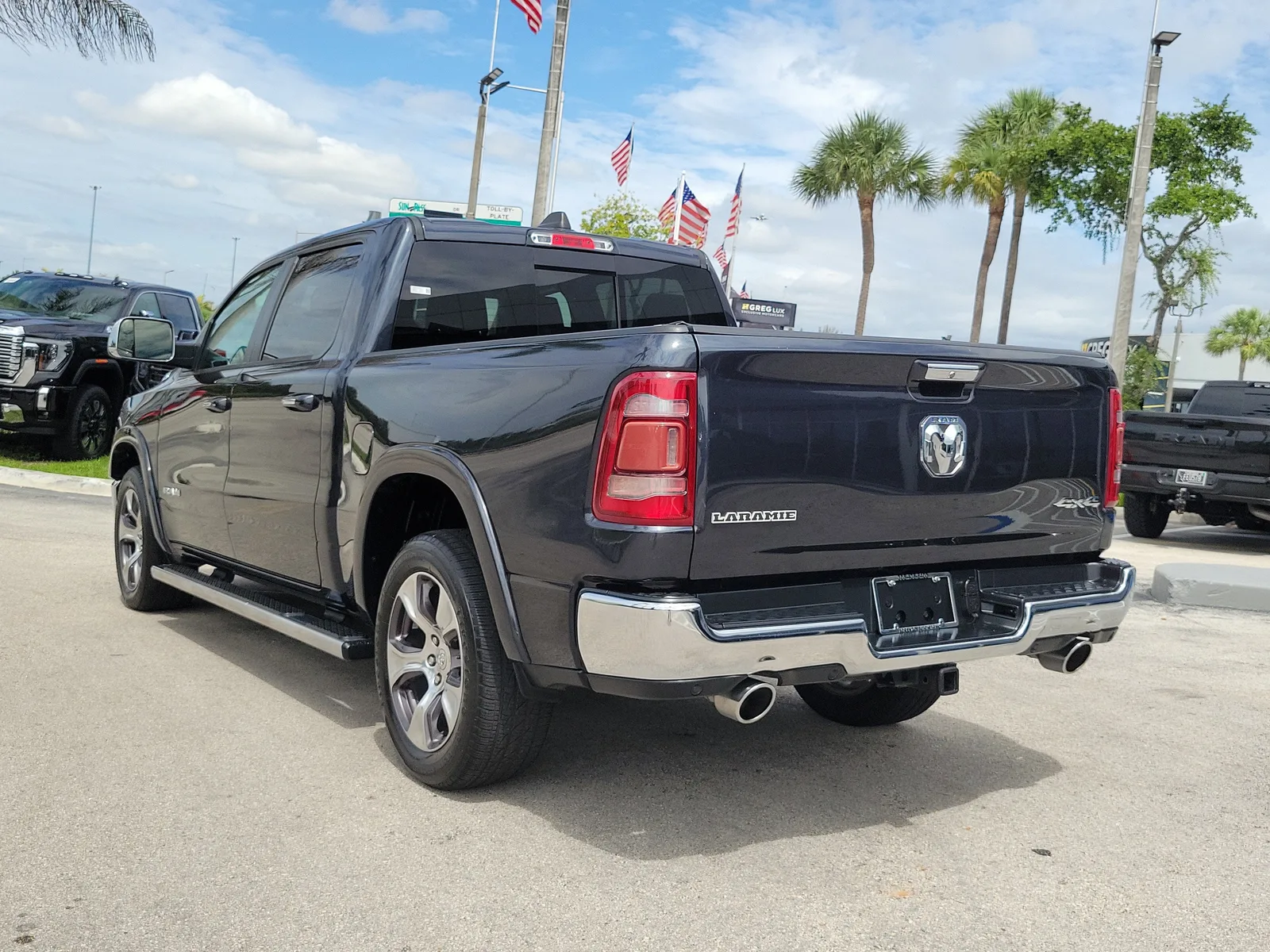 2019 RAM 1500 Laramie photo 7