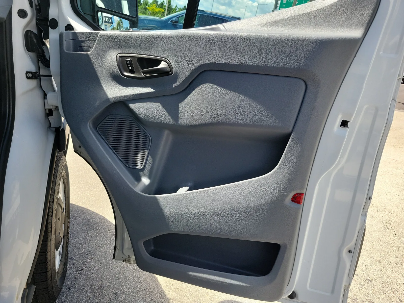 2018 Ford Transit Van T250 photo 22
