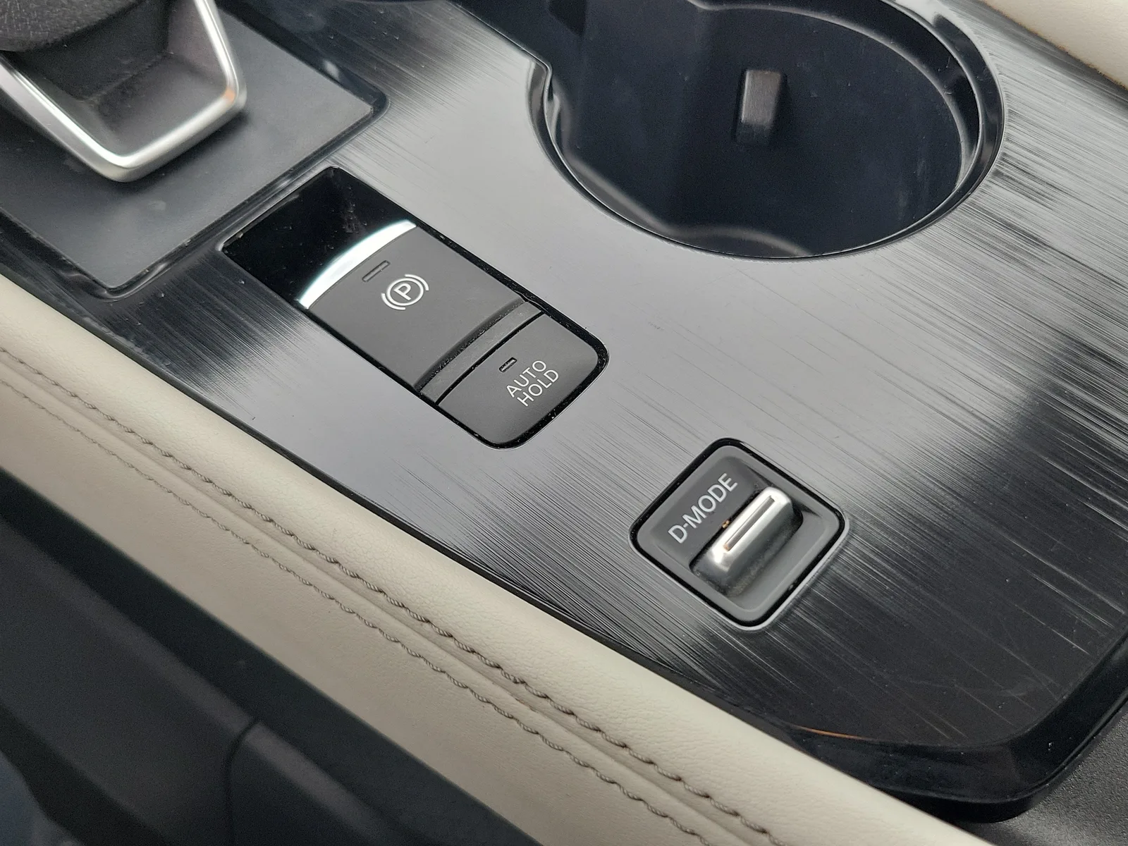 2022 Nissan Rogue SL photo 28