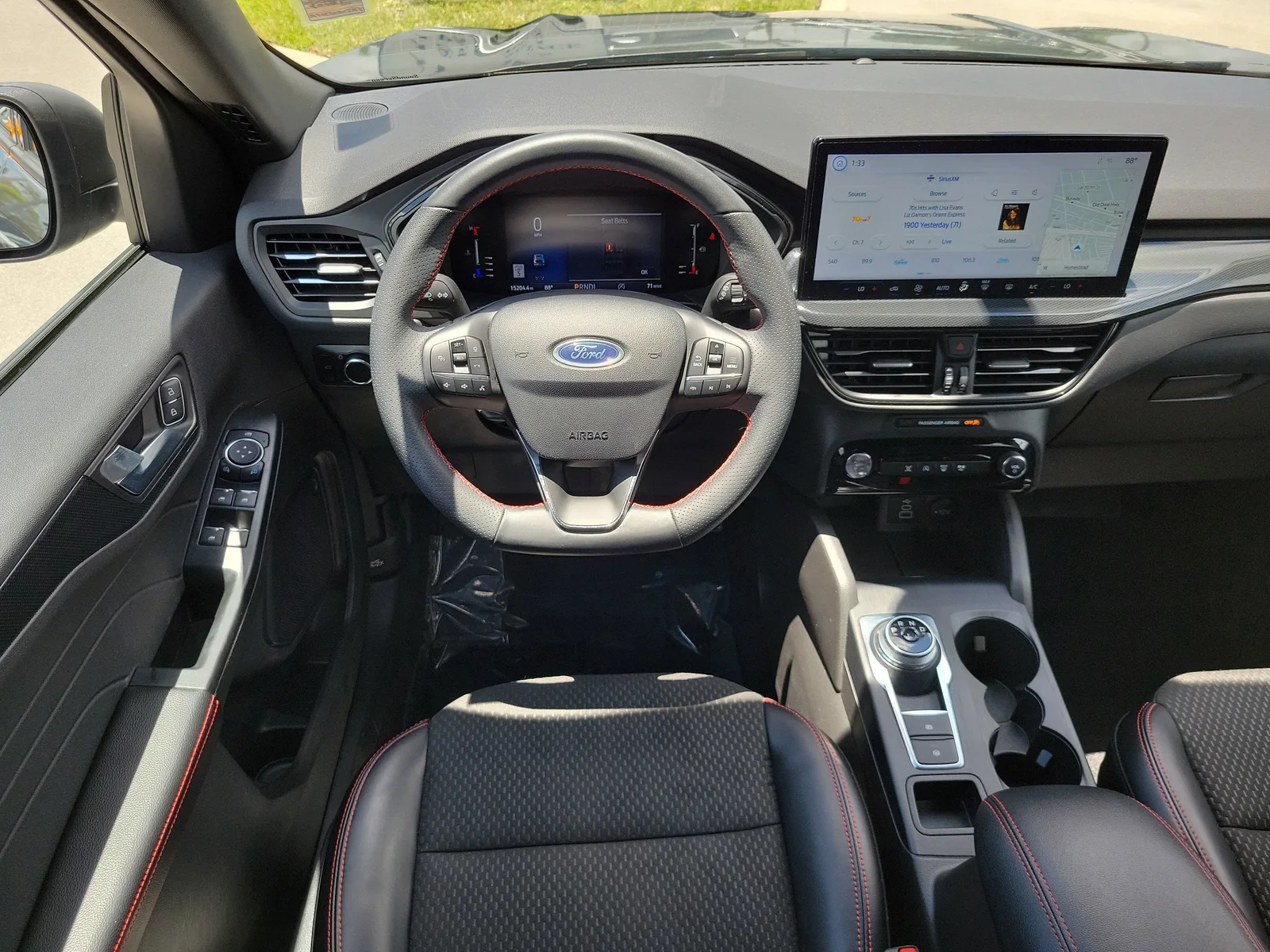 2024 Ford Escape ST-Line photo 20