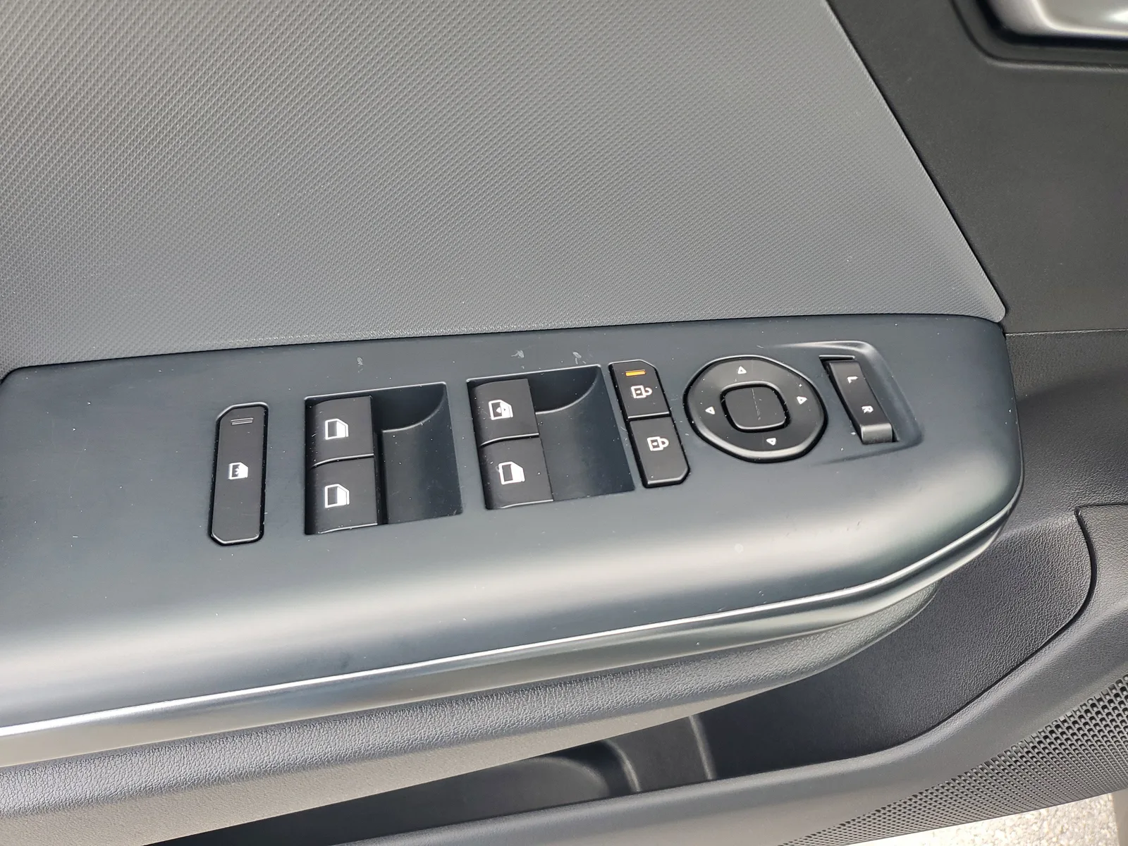 2025 Kia K4 LXS photo 26