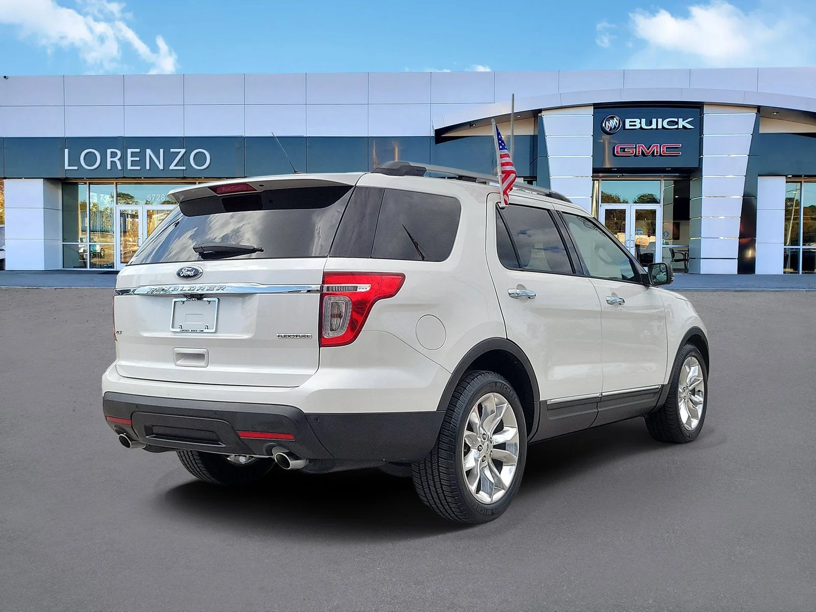 2013 Ford Explorer XLT photo 5