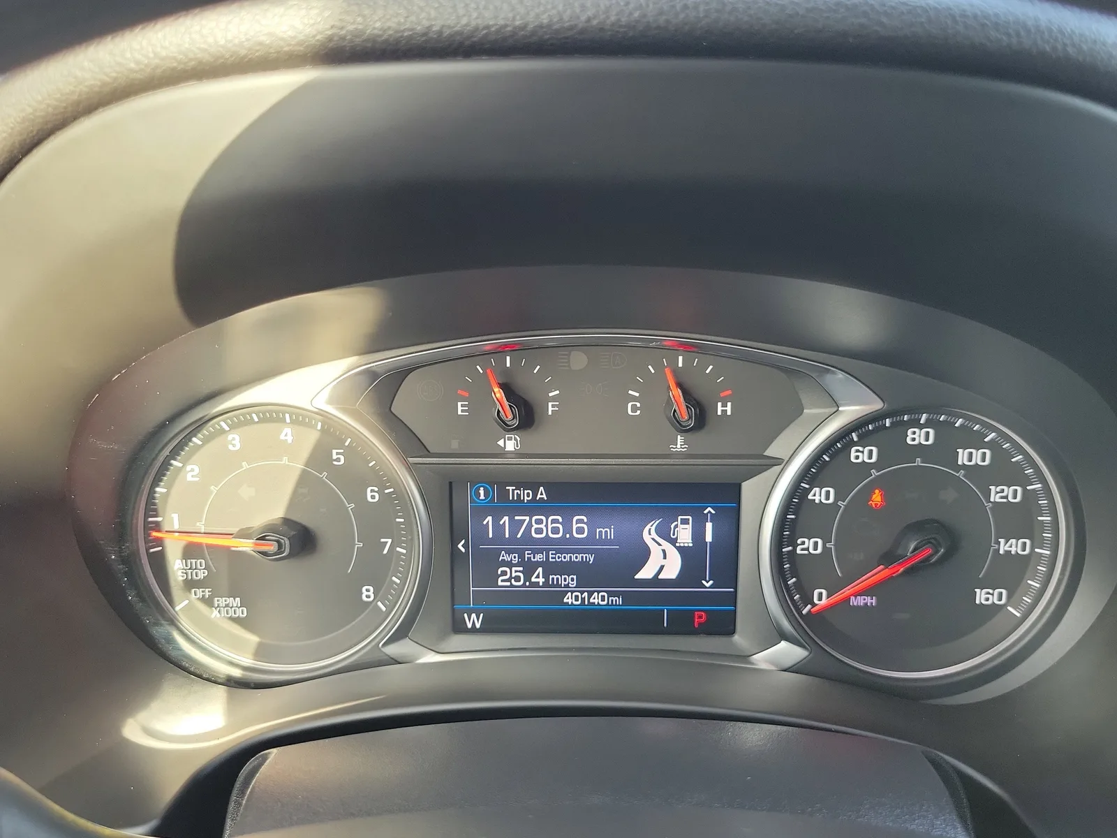 2024 GMC Terrain SLE photo 22