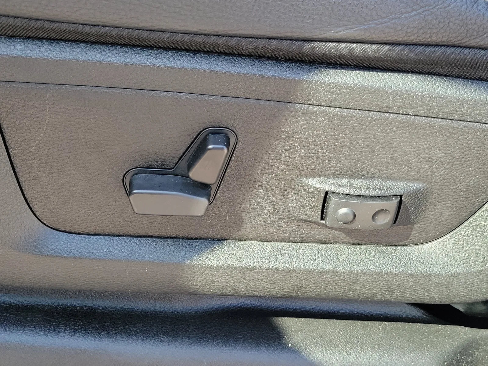 2024 RAM 3500 Limited 4WD Diesel photo 11