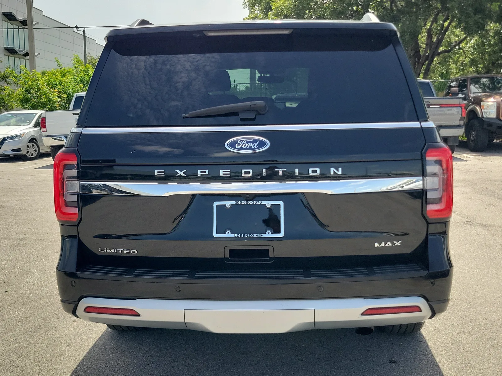 2023 Ford Expedition Max Limited 4WD photo 6