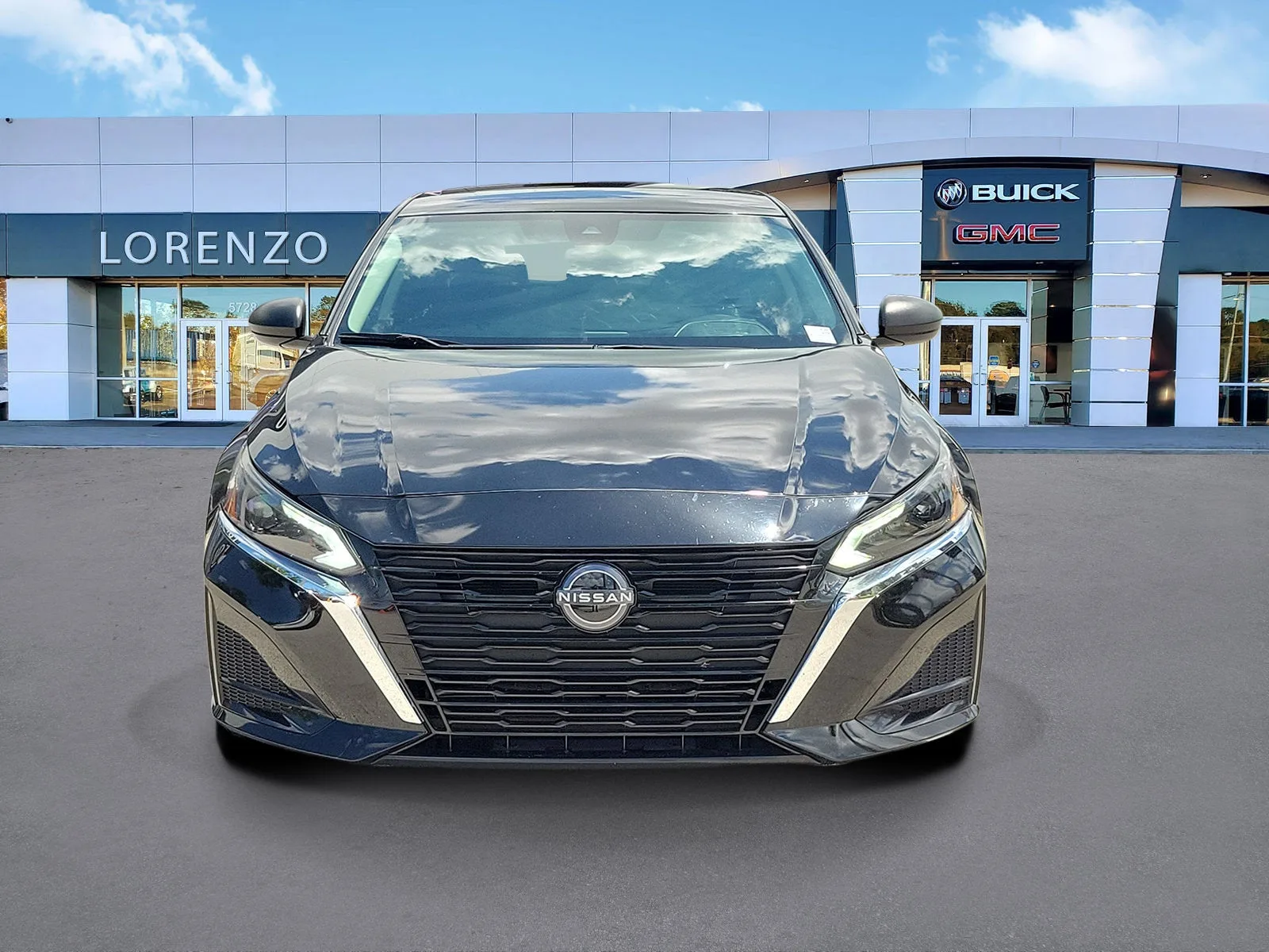 2024 Nissan Altima 2.5 S photo 2