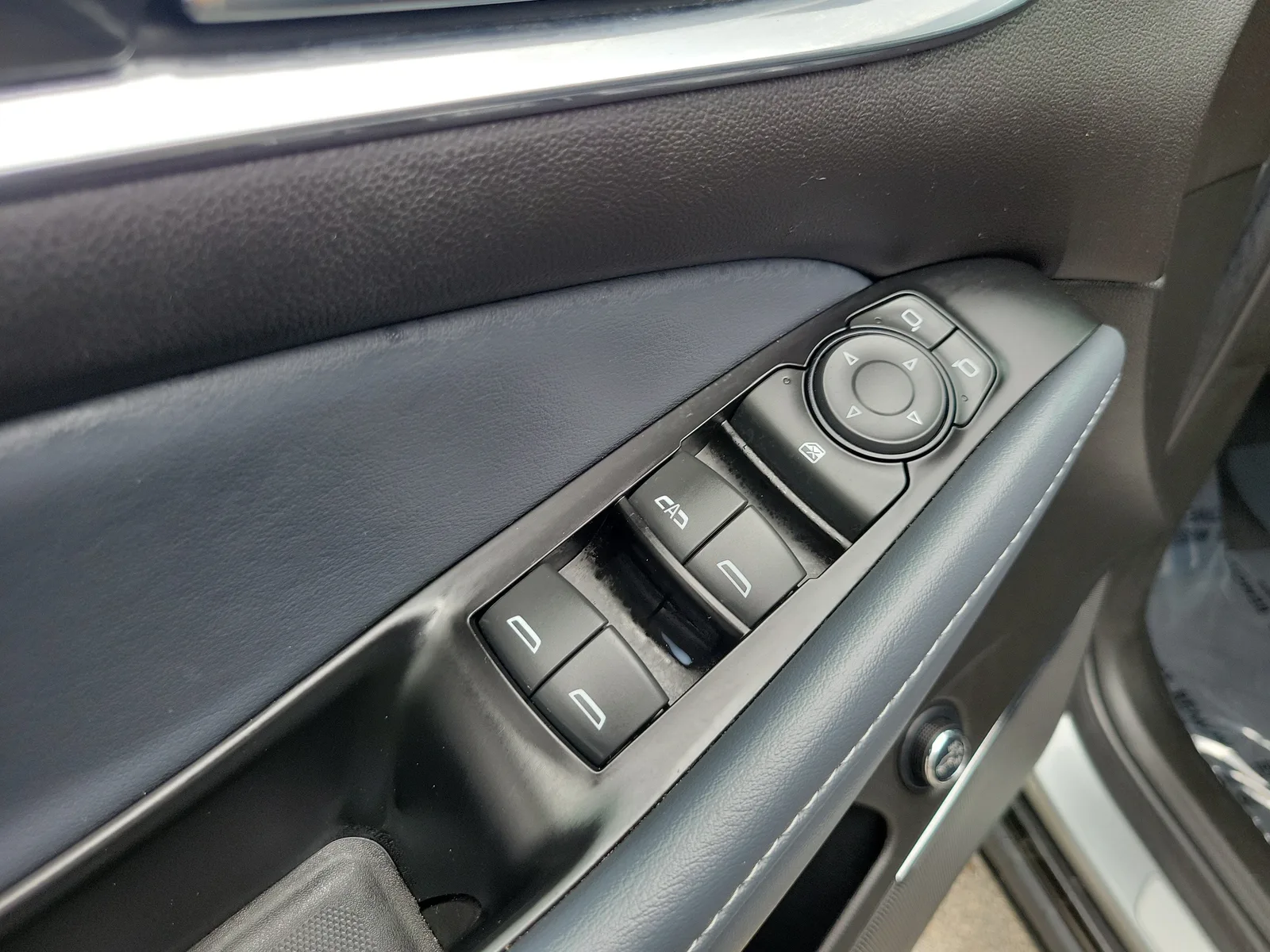 2023 Buick Enclave Essence photo 24