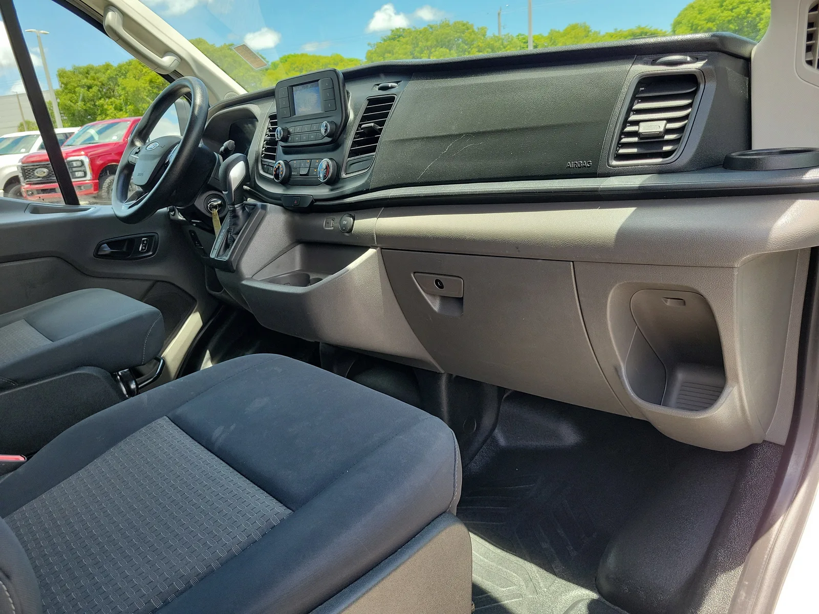 2024 Ford Transit Cargo Van Base photo 16