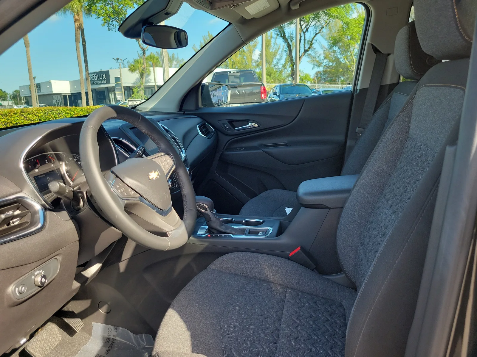 2024 Chevrolet Equinox LT photo 11