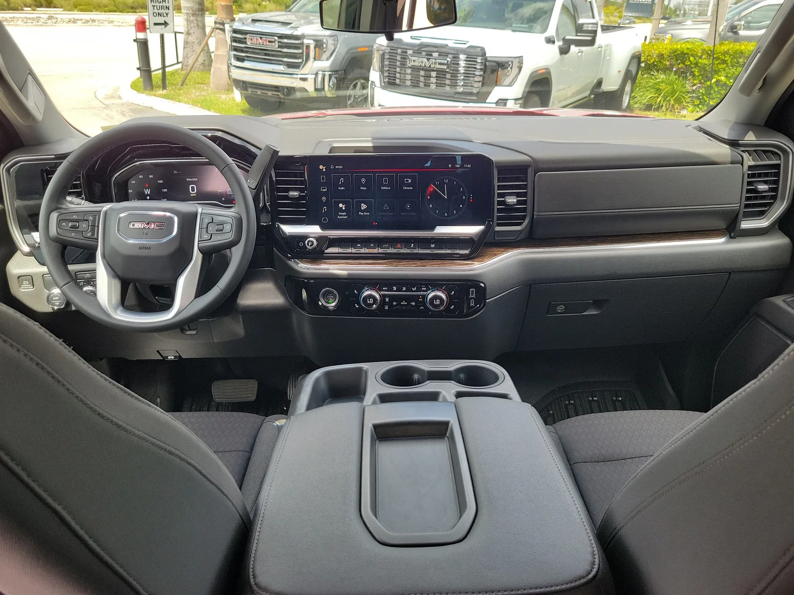 2023 GMC Sierra 1500 Elevation photo 16