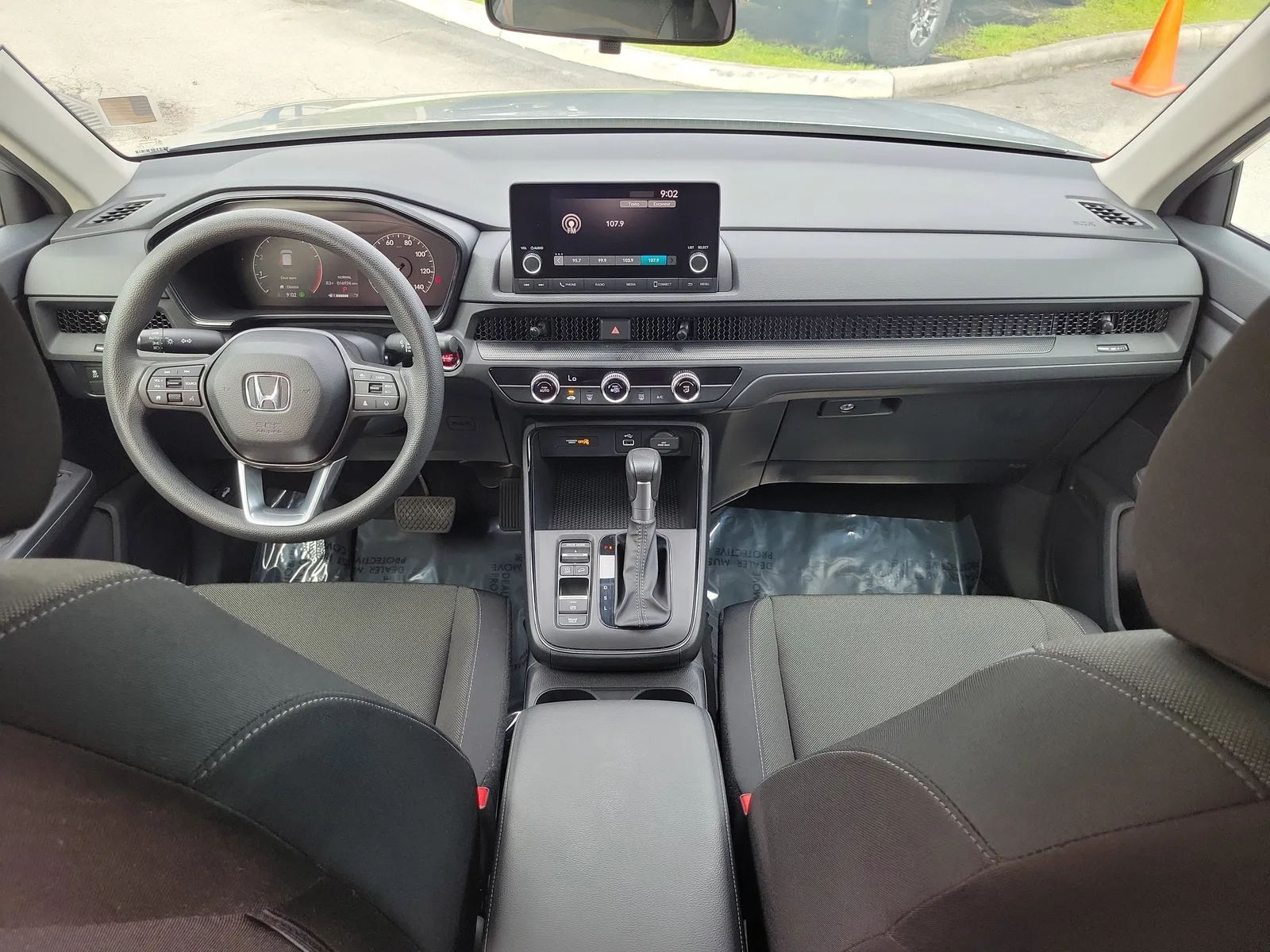 2025 Honda CR-V LX photo 14