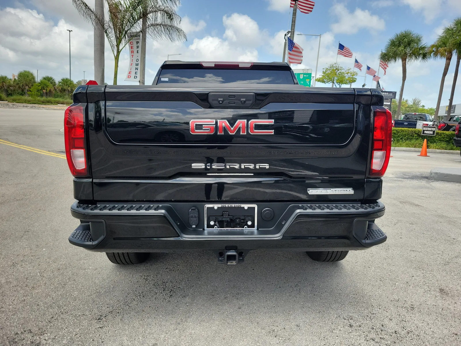 2023 GMC Sierra 1500 Elevation photo 6