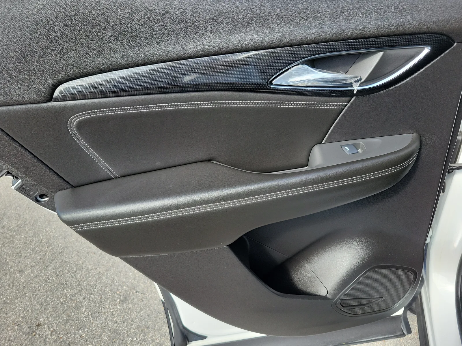 2023 Buick Envision Preferred photo 29